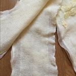 Coldwater Creek  white and beige lace embroidered satin flowers knit scarf Photo 4