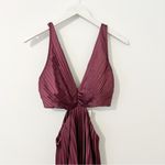 Abercrombie & Fitch NWT Burgundy Pleated Cut Out Maxi Dress Size Medium Photo 4