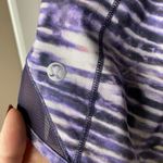 Lululemon  Hotty Hot Short II Women's 4 Tall Purple Striped 4" Lined Run Gym Yoga Photo 3