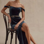 Jenny Yoo NWOT  Issa Off-The-Shoulder Stretch Velvet Column Gown size 2 Blue Photo 0