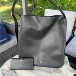 Banana Republic  leather tote Photo 6