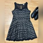 Candie's  mini Blk sleeveless dress (ladies Lg) & ladies 7.5 Blk heel boot SET Photo 1
