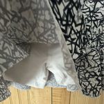 Nike Dri-FIT Women's Black & White Printed Stretch Skirt Size Small Photo 2