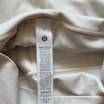 Lululemon  Align Light Ivory/White High-Rise Side-Stripe Short 6” Size 10 Photo 5