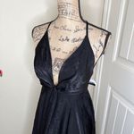 Forever 21 NWT  Black Front Plunge Gown Photo 6
