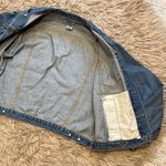 Guess Vintage Denim Trucker Jacket size Medium Photo 3