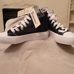 No Boundaries NWT  Black Lace-Up Platform Hi-Top Size 7.5 Sneakers Photo 5