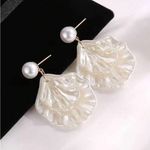 Gold and White Leaf Design Earrings Photo 2