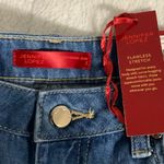 Jennifer Lopez Boyfriend Jeans Photo 2