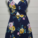 Almost Famous Floral Dress with Spaghetti Straps. Size: L Photo 0