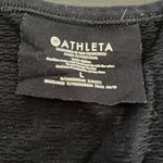 Athleta black tshirt in large rn # 54023. GUC. Photo 1