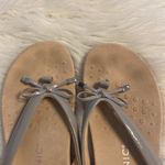 Vionic  Gray Sandals with Thong Strap and Comfortable Footbed size 9.5 Photo 7