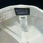 Levi Strauss & Co NWT Seasonal Graphic Women’s Adjustable Baseball Cap White Photo 8