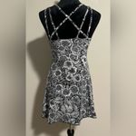 Aeropostale EUC Black and White Floral Skater Dress size large Photo 4