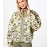 NWT Women's Jackets & Coats Nike Oversized Sportswear Photo 5