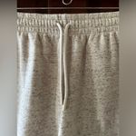 DICK'S Sporting Goods  Size 1X Speckled Oatmeal Shorts with Brown and Gray Trim Photo 3