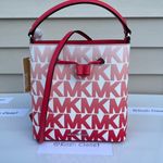 Michael Kors Coral Reef Multi Graphic Ombre Suri Bucket Bag Photo 0
