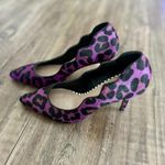 Betsey Johnson  Women's Purple Leopard Print Pumps Pointed Toe Size 9 Photo 2