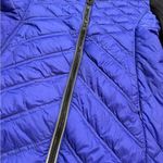 Michael Kors  women's V-Chest Down Fill puffer jacket Small Photo 2