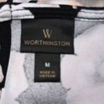 Worthington  black ruffled top with pale pink flower design. New Photo 7