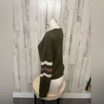 No Boundaries No Comment Green sweater Photo 3