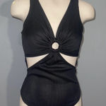 Rue 21 Black top bodysuit cut out sleeveless tank shirt woman’s medium Photo 0