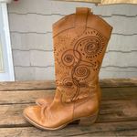 Bata Boots Lavorazione Artigiana Italian Laser Cut‎ Boho Western Leather 40 Brown Size 9 Photo 3