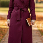 London Fog Vintage  Women's Trenchcoat Burgundy 
Size 12 Regular Photo 0