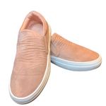 Vans Women’s La Sheelah Design Type Slip Ons. Photo 5