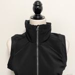 Stonewear Designs Black Sleeveless Zip Up Vest NWT Small Pockets Fleece Lining Photo 2