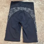 Athleta  Stay Fly 9" Biker Shorts- Black Gym Workout Athletic Activewear Photo 2