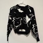 Ted Baker  NWT‎ Black Ruthii Print Cropped Sweatshirt Size 2 (6 Equivalent) Photo 2