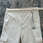 Levi's  Loose Cargo Utility Jeans in Ecru Cream Photo 4