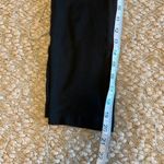 Nike DryFit Cropped Leggings. Black. Size XS Photo 9