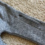 Patagonia like new warm fleece gray better sweater Photo 11