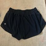 Lululemon  Hotty Hot 2.5 inch Shorts Size 8 Photo 1