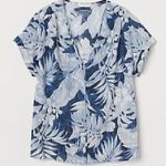 H&M  L.O.G.G. V-Neck Cotton Blouse Blue Tropical Hawaiian Floral Leaf Leaves Boho Photo 0