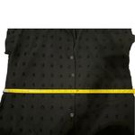 Elegant Black Button Photo 2