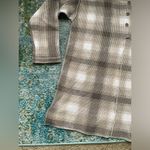 American Eagle Vintage Outfitters tan brown plaid thermal henley, size small Photo 1