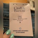 Croft & Barrow  mid-rise Capri jeans, Women’s size 14. NWT Photo 4