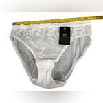 Wacoal  Elegant White  Embrace Lace Chemise and panty set Photo 8