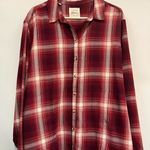 Jachs Girlfriend  New York XXL Red Button Front Flannel. Photo 0