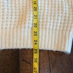 Luca + Grae  V neck sweater Cream Waffle weave Soft Cozy Comfy Women’s size M Photo 6