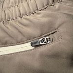 Vuori Womens Shorts Clementine 2.0 Light Oregano M Photo 4