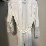 White Robe With Lace Bridal Size M Photo 0