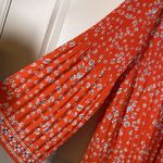 Max Studio  Pleated Red Orange Floral Flowers Bell Sleeves Size Large EUC #0999 Photo 4