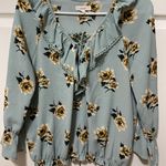 E & M Light Green Floral Blouse Photo 0