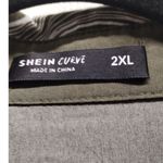 SheIn Curve Size 2XL Green White Abstract Swirl Long Sleeve Button-Up Shirt Photo 4