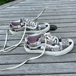 Vans 💫‎ Old Skool Patchwork Floral white pink floral woman’s 8 Photo 0