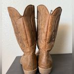 American Eagle  Cowgirl Boots Size 8.5 Photo 3
